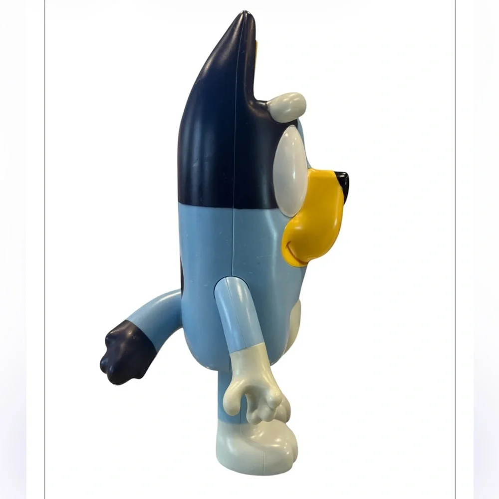 Bluey & Bingo Best Friends Oversized Poseable Toy Figures